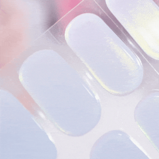 EyeCandys Fiji Gel nail sticker featuring a sleek white chrome color. Perfect for chic, metallic manicures, offering long-lasting wear, easy application, and a high-shine, salon-quality gel finish for dazzling, flawless nails